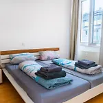 Mainz Innenstadt 3 Zimmer Altbauwohnung